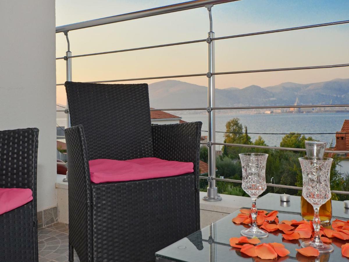 טרוגיר Apartments Silva With A View Of Sea מראה חיצוני תמונה